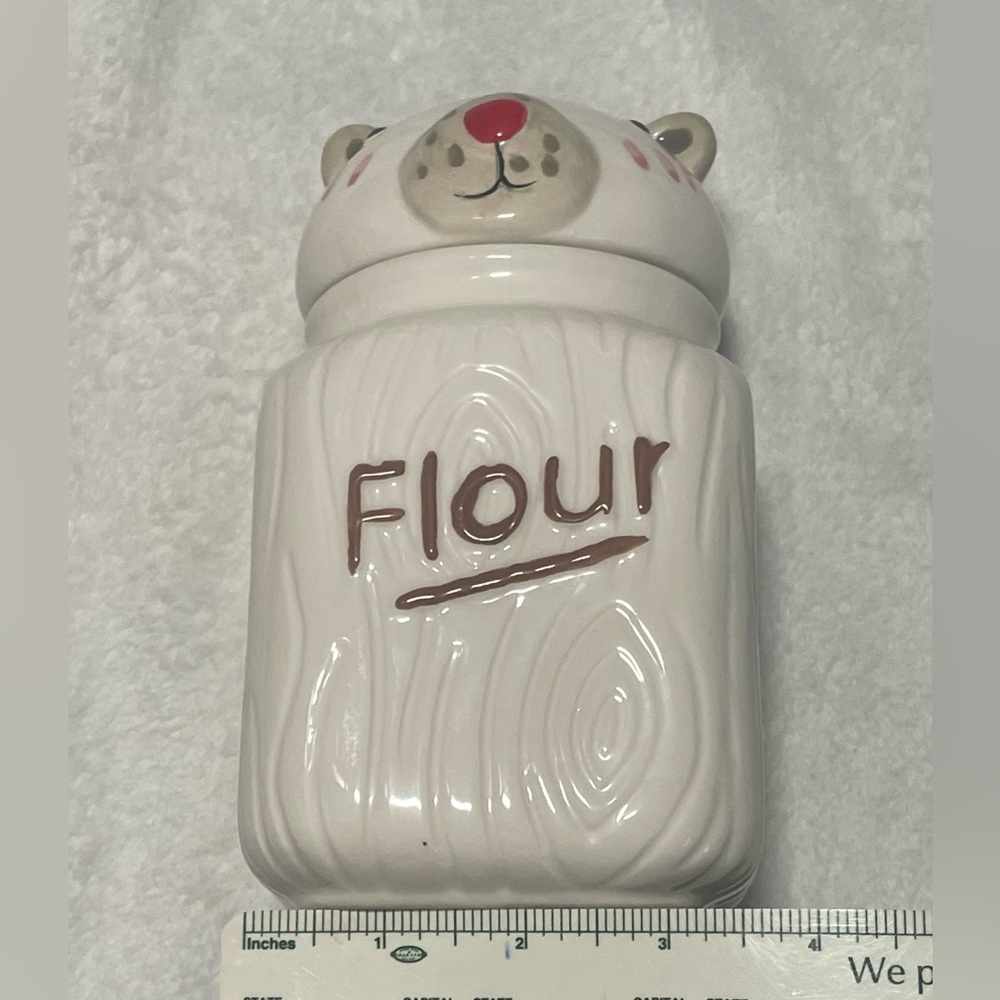 Ceramic Flour Container with Bear Design - Picture 3 of 7